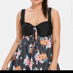 Plus size swim suit